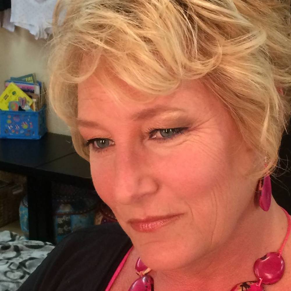 Meet your Posher, Tomi